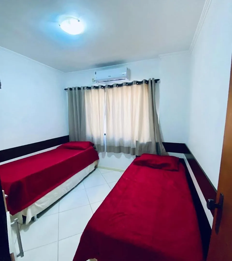 Balneário CamboriúBkormann 302公寓 巴西